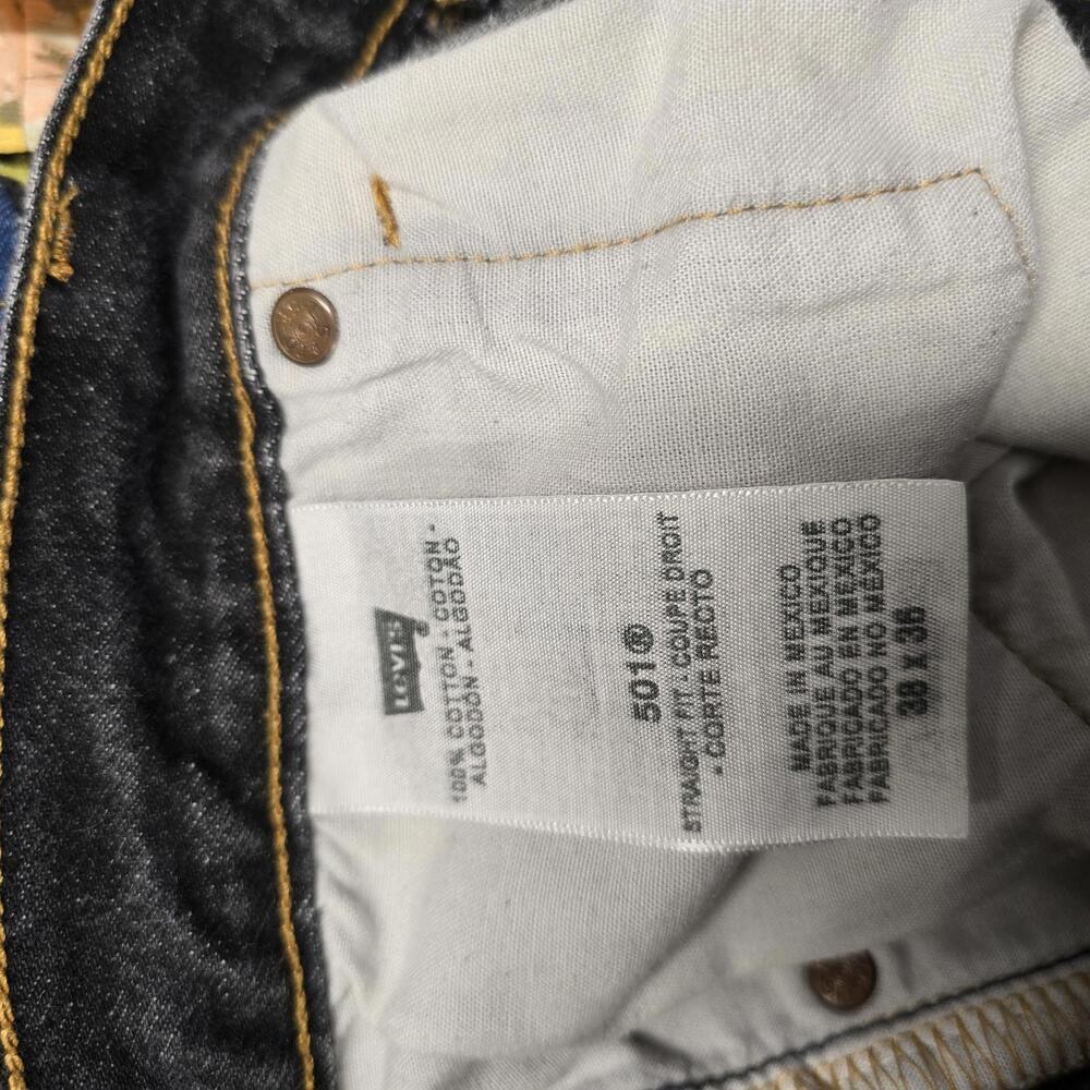 Levi's 501 Button Fly Black Washed Jeans 38x33 - Picture 8 of 8